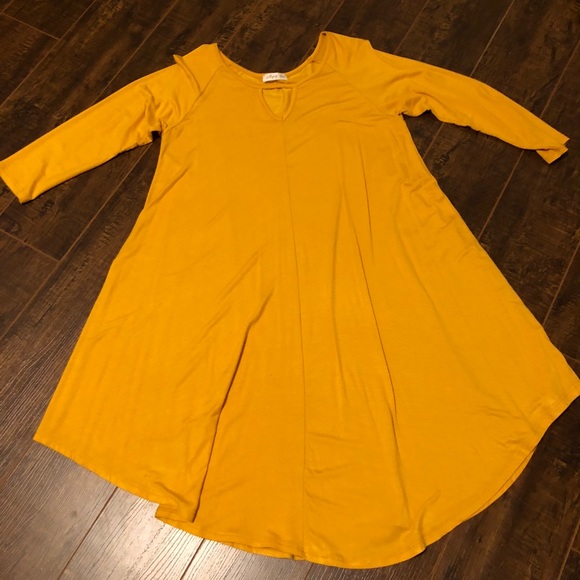 lollipop star Tops - Mustard Yellow Tunic